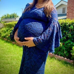 NWT Maternity Elegant Blue Lace Dress